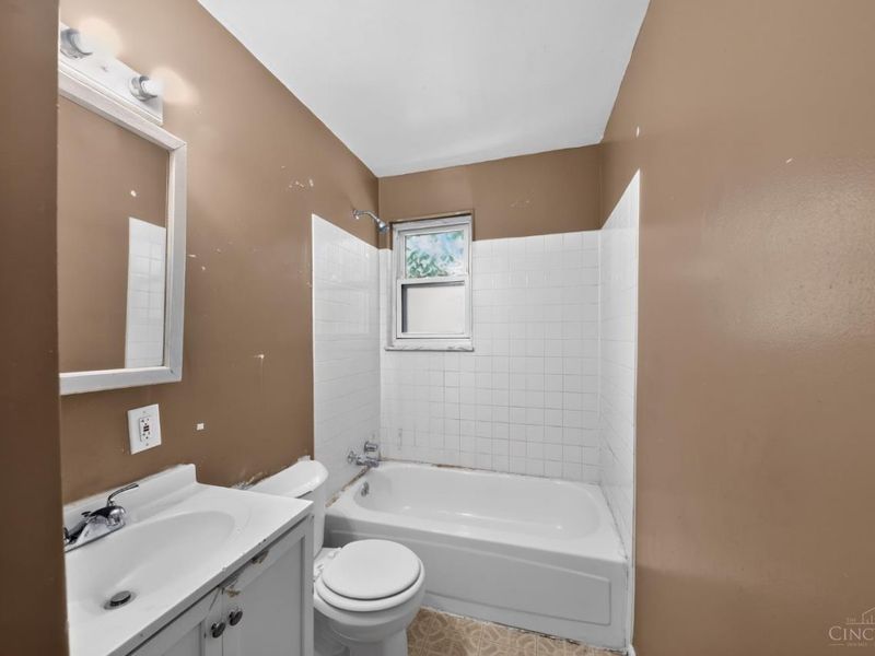 3746 Anioton Court, Cincinnati, OH 45227 Photo 11