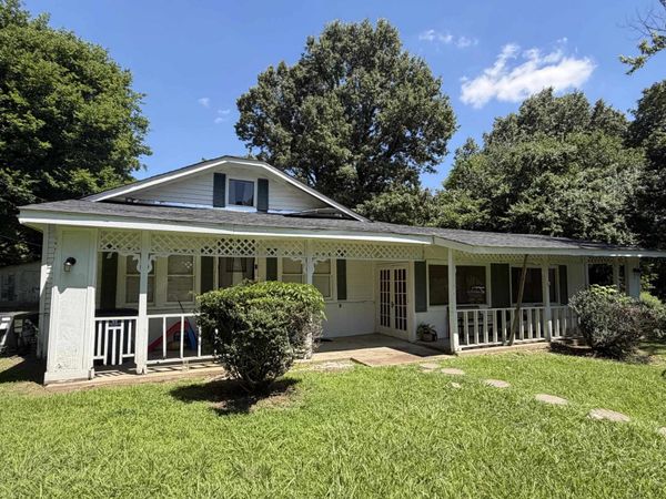 196 TURNER LN, Covington, TN 38019