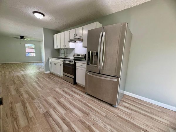 175 South Street, Groveport, OH 43125