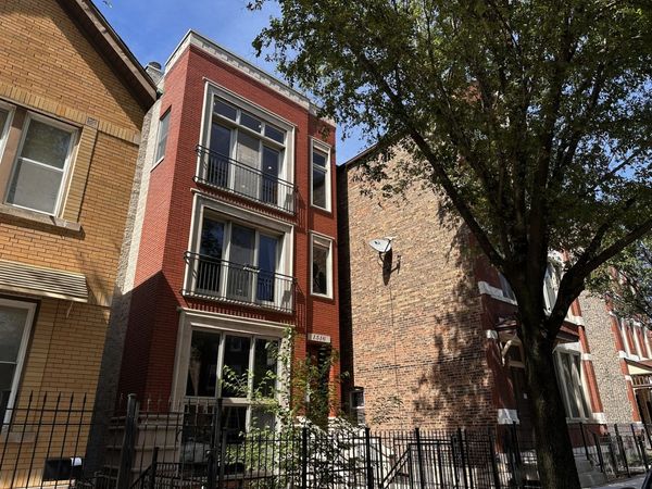 1516 W 19th Street, Unit 3, Chicago, IL 60608
