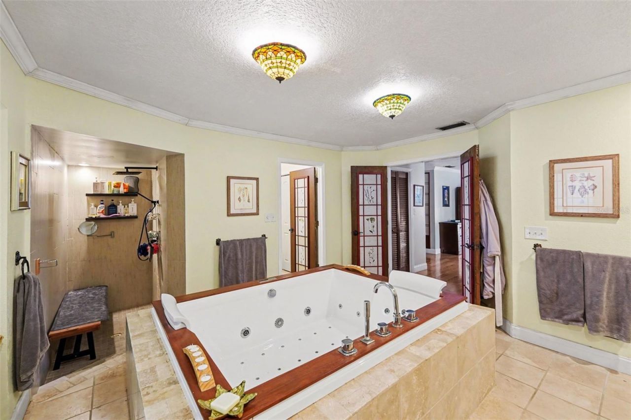 1615 Saint Pauls Drive, Clearwater, FL 33764 Photo