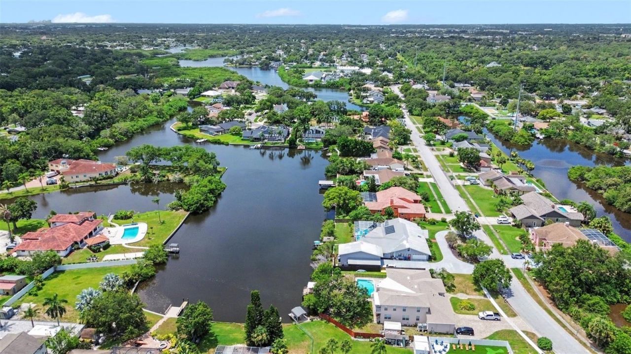 1615 Saint Pauls Drive, Clearwater, FL 33764 Photo