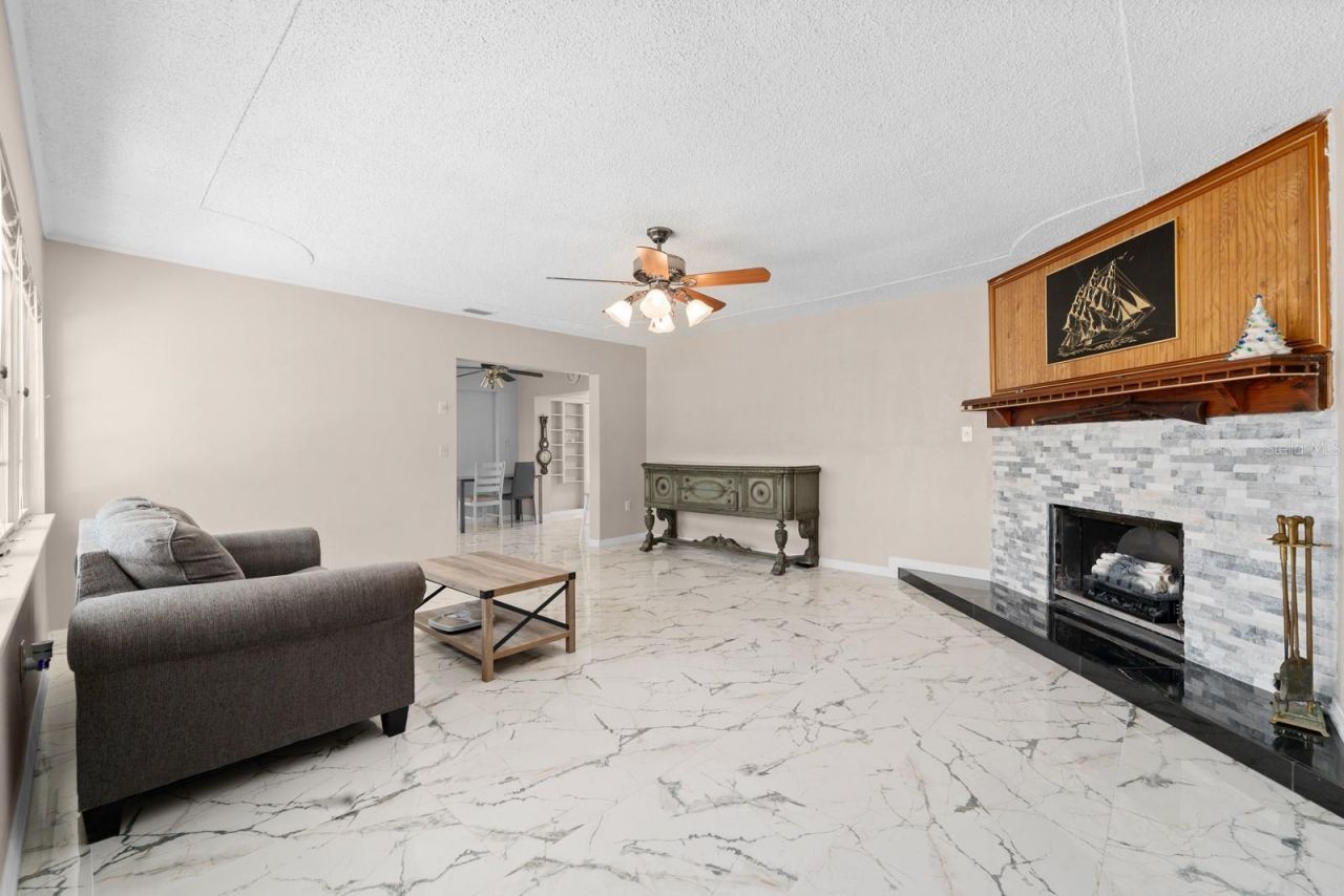 2415 2nd Avenue E, Bradenton, FL 34208 Photo
