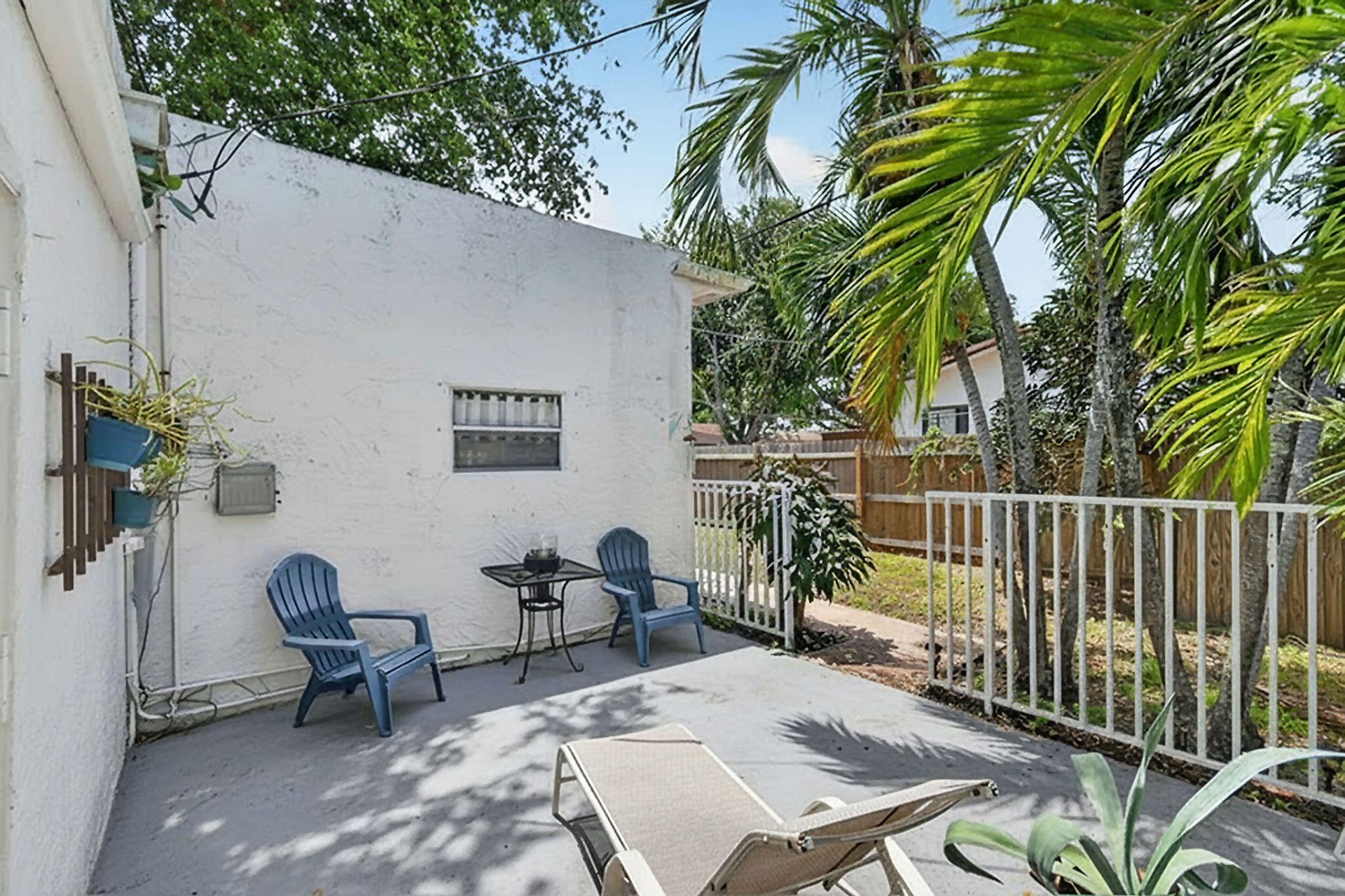 1005 Selkirk Street, West Palm Beach, FL 33405 Photo