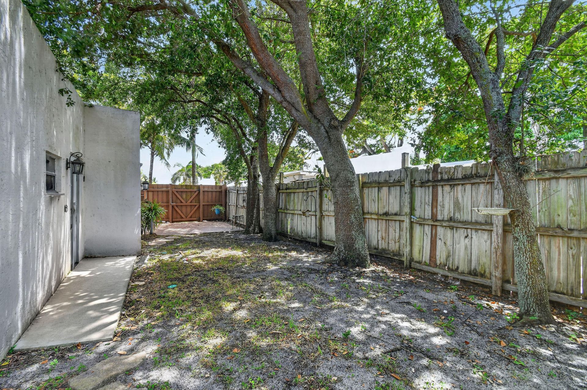 1005 Selkirk Street, West Palm Beach, FL 33405 Photo
