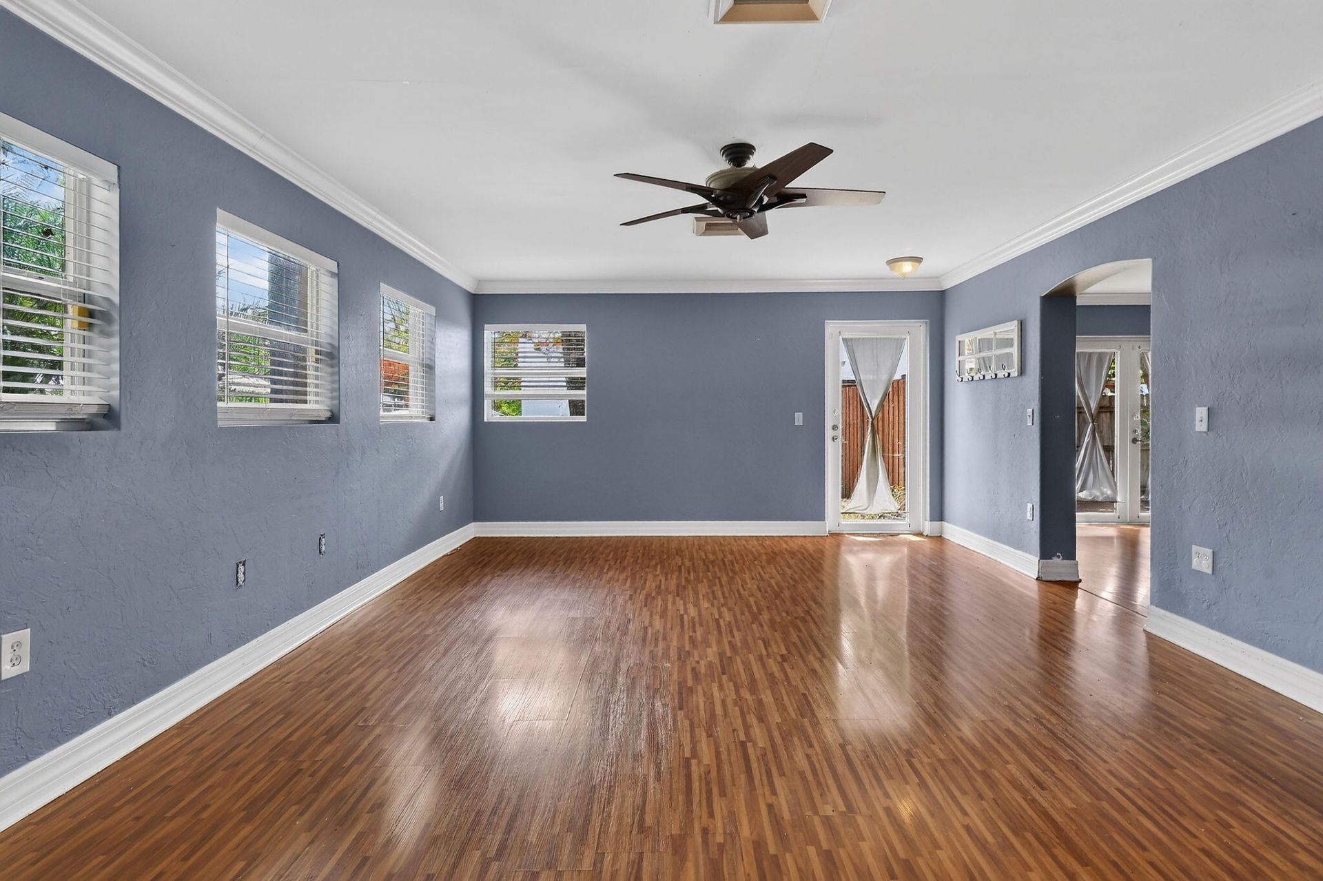 1005 Selkirk Street, West Palm Beach, FL 33405 Photo