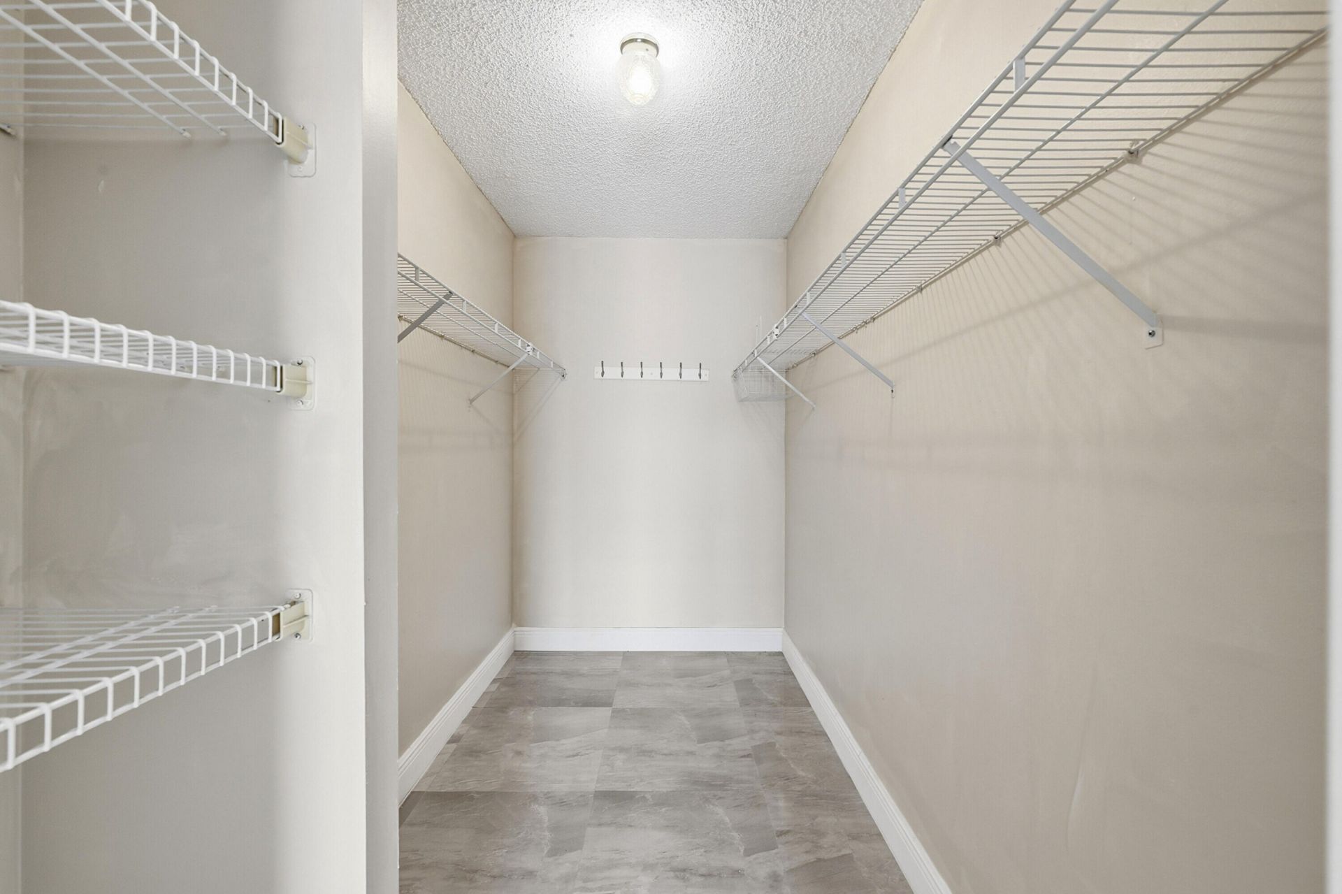 4158 Inverrary Drive, Unit 511, Lauderhill, FL 33319 Photo