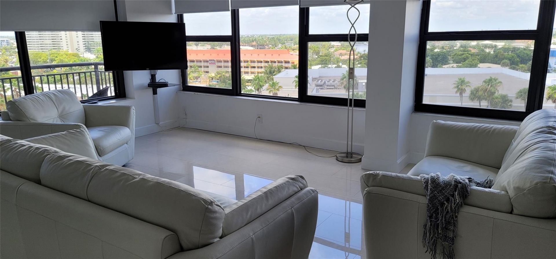 3800 Galt Ocean Drive, Unit 811, Fort Lauderdale, FL 33308 Photo