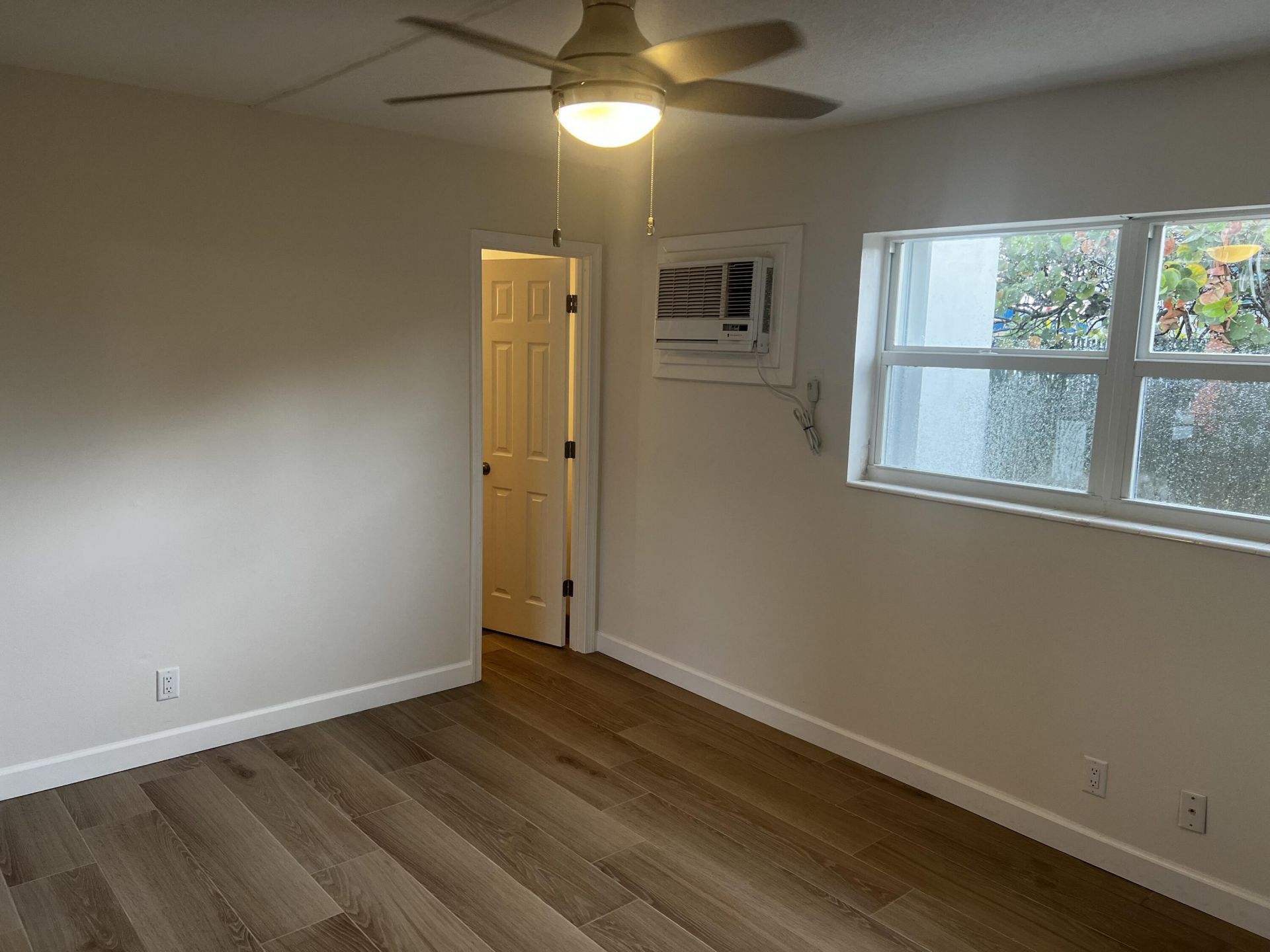 609 NE 6th Court, Unit B, Boynton Beach, FL 33435 Photo