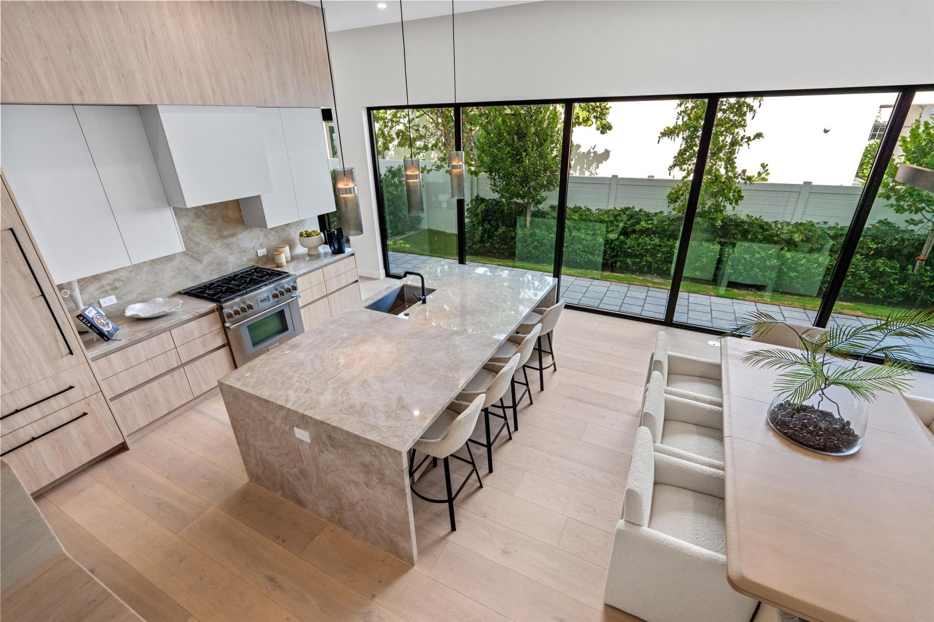 723 Lake Avenue N, Delray Beach, FL 33483 Photo