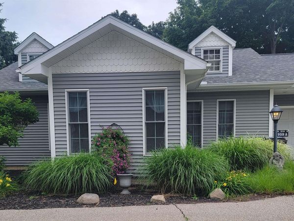 959 A W Maumee , Adrian, MI 49221