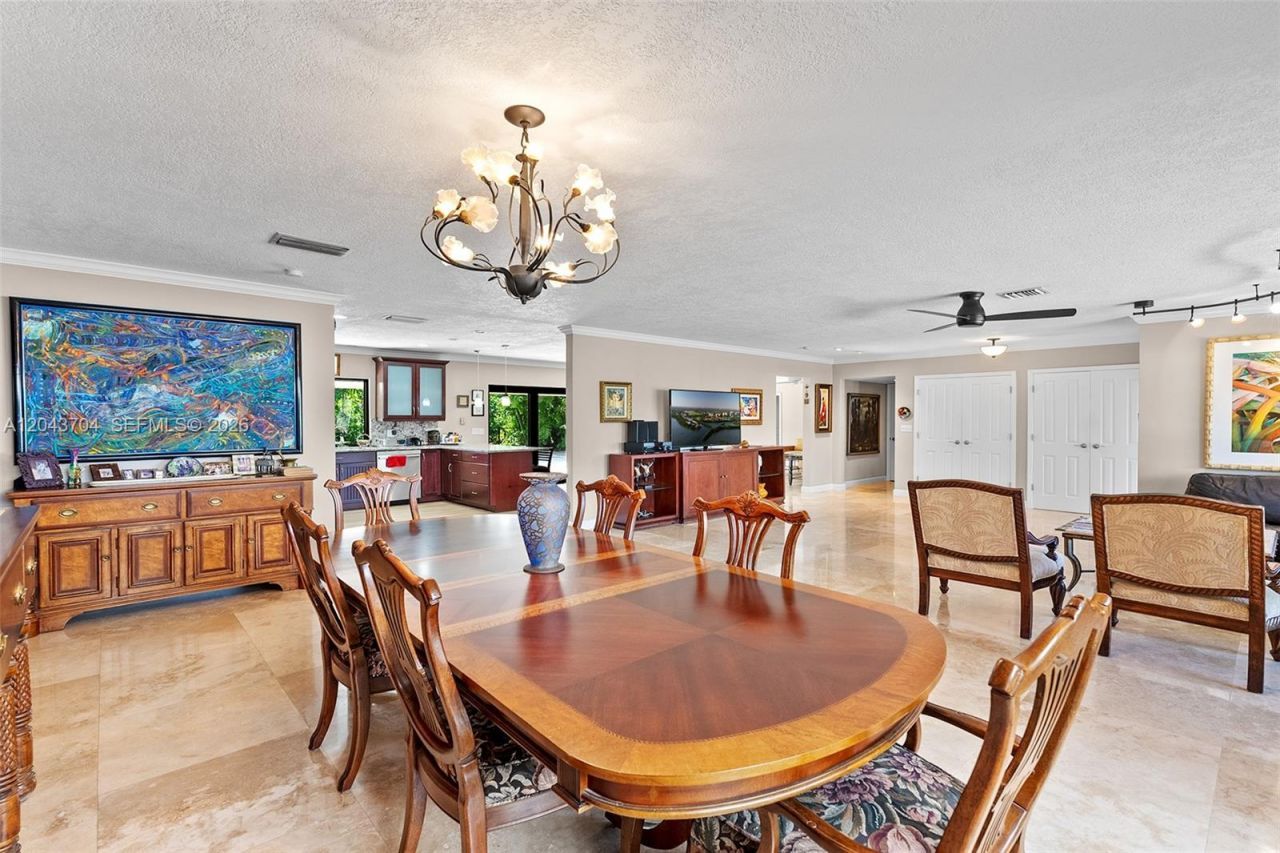 7430 SW 142nd Ter, Palmetto Bay, FL 33158 Photo