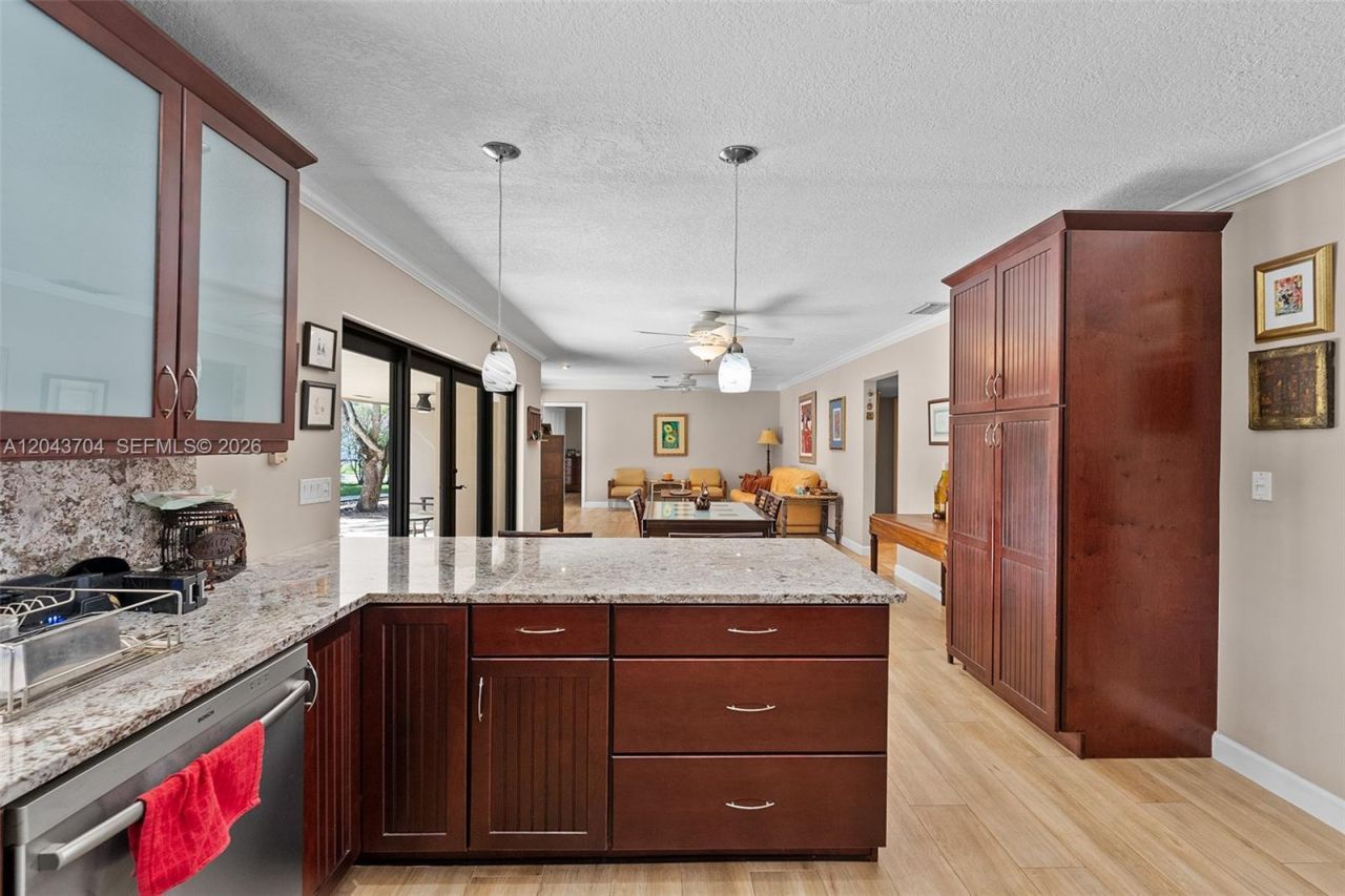 7430 SW 142nd Ter , Palmetto Bay, FL 33158 Photo