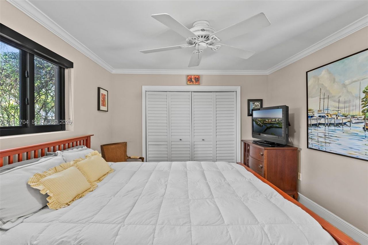 7430 SW 142nd Ter, Palmetto Bay, FL 33158 Photo
