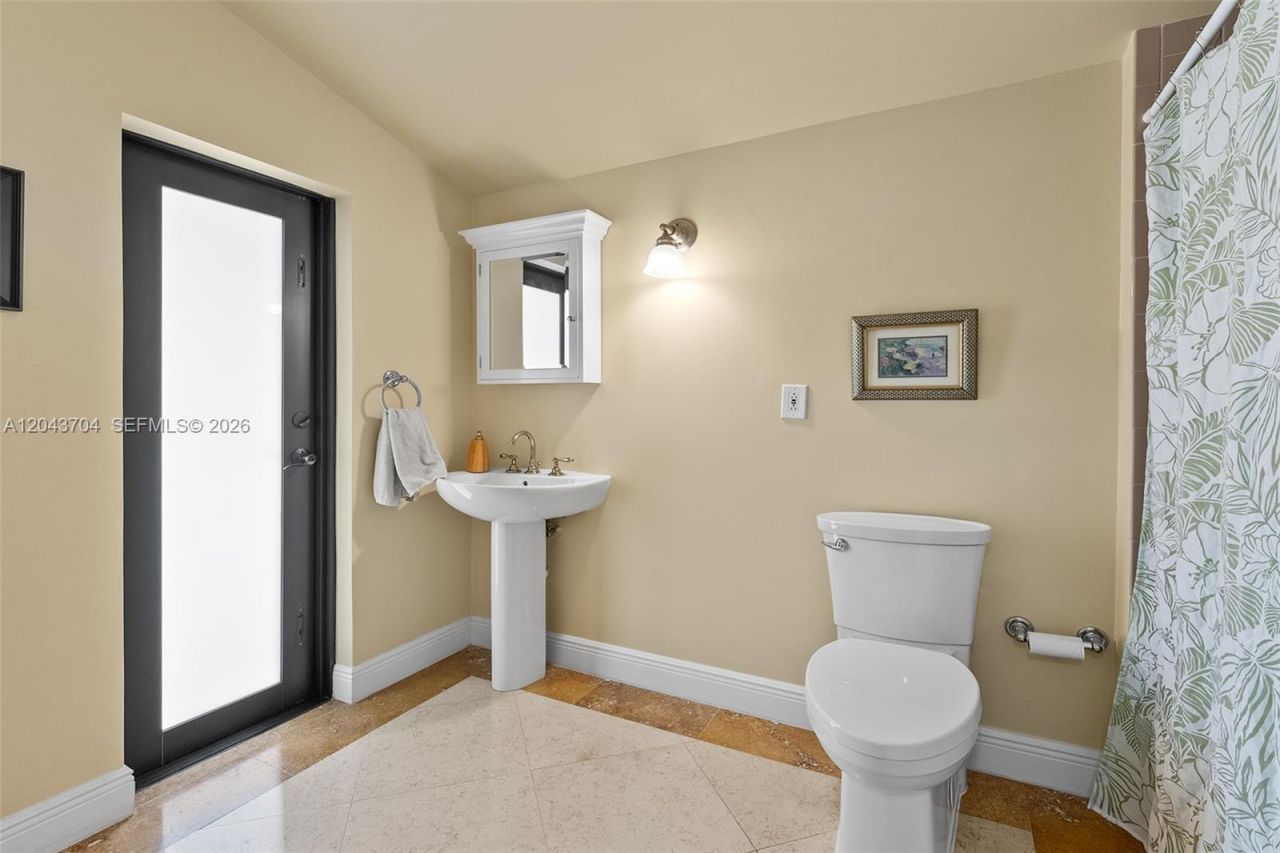 7430 SW 142nd Ter, Palmetto Bay, FL 33158 Photo