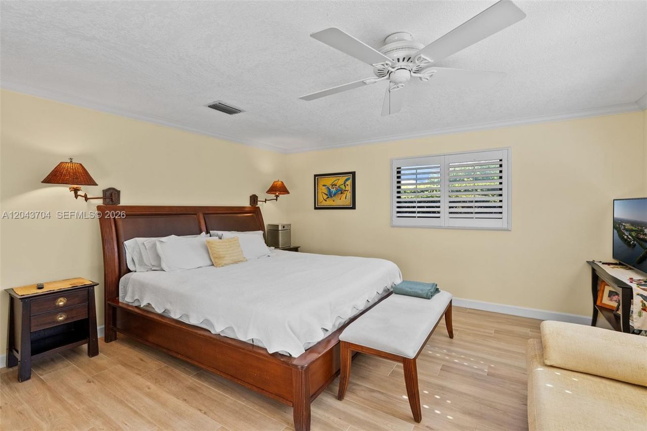 7430 SW 142nd Ter, Palmetto Bay, FL 33158 Photo