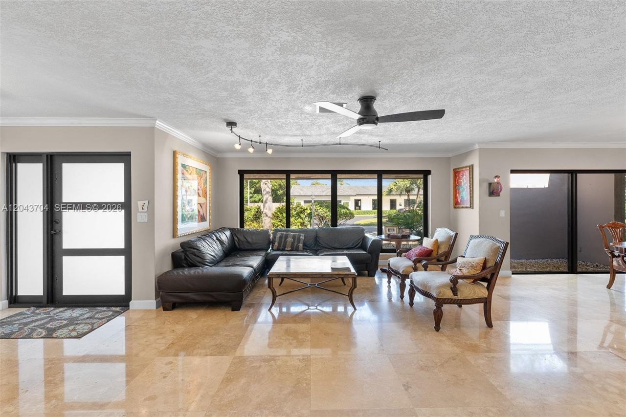 7430 SW 142nd Ter, Palmetto Bay, FL 33158 Photo