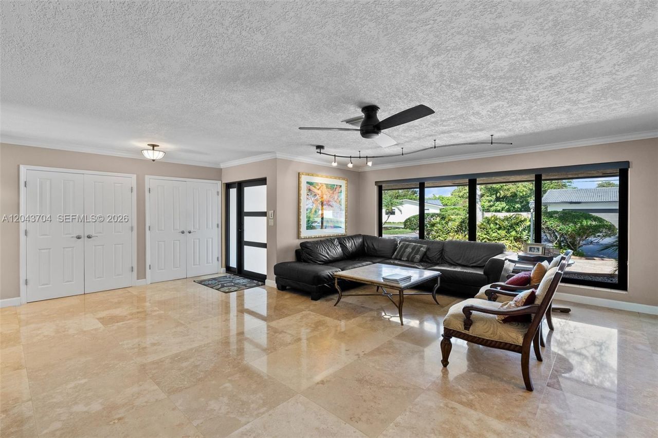 7430 SW 142nd Ter, Palmetto Bay, FL 33158 Photo