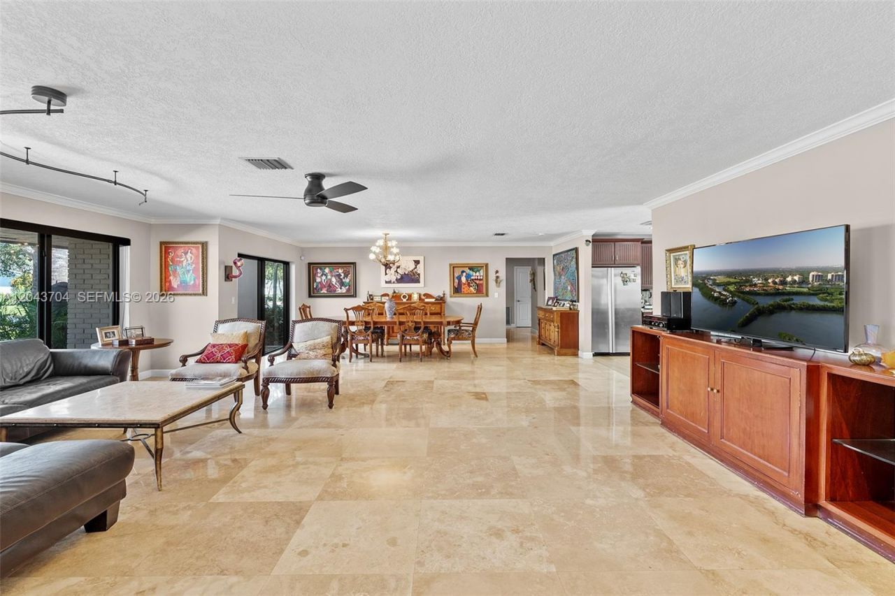 7430 SW 142nd Ter, Palmetto Bay, FL 33158 Photo