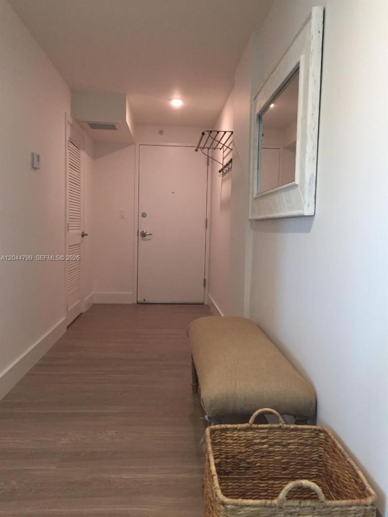 1025 92nd St , Unit 507, Bay Harbor Islands, FL 33154 Photo