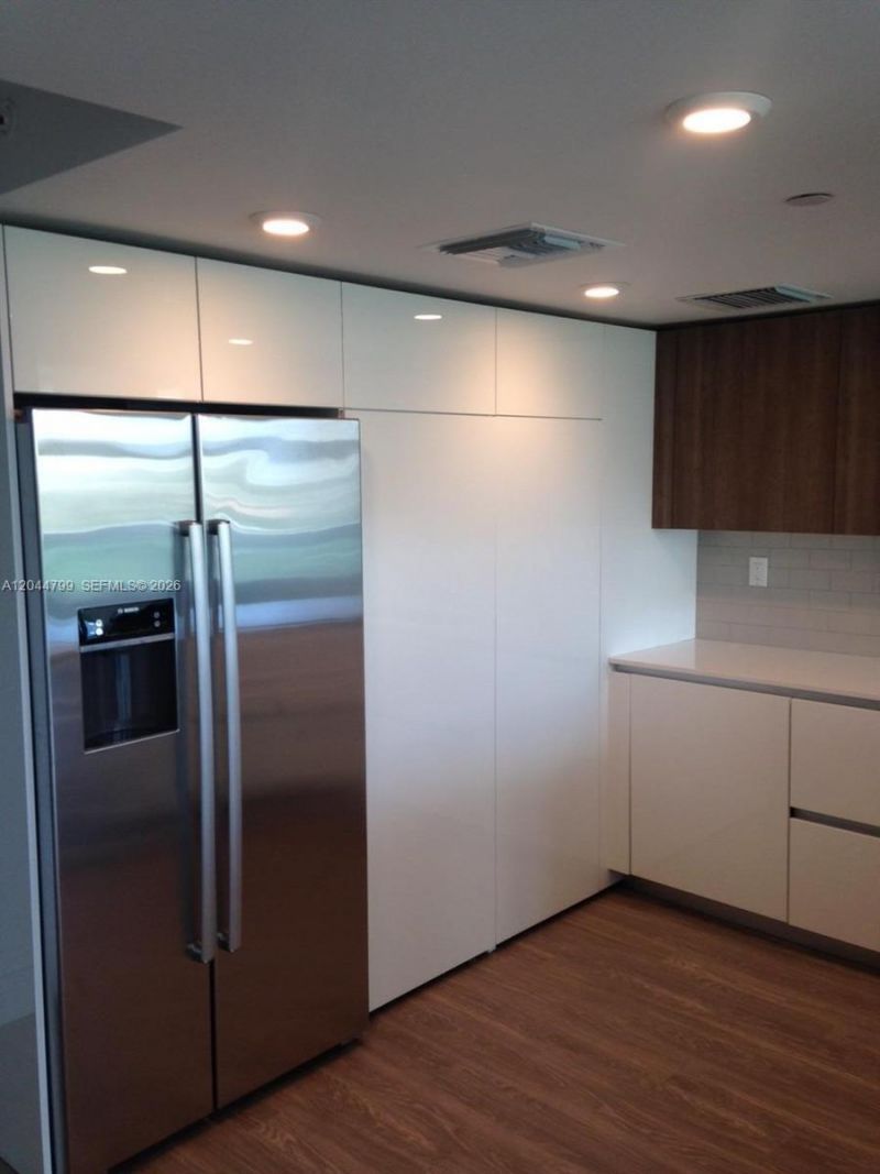 1025 92nd St , Unit 507, Bay Harbor Islands, FL 33154 Photo