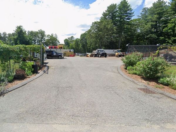 124 Oak Hill Road, Westford, MA 01886