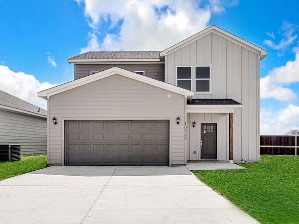 10508 Ruffin Drive, Fort Worth, TX 76131