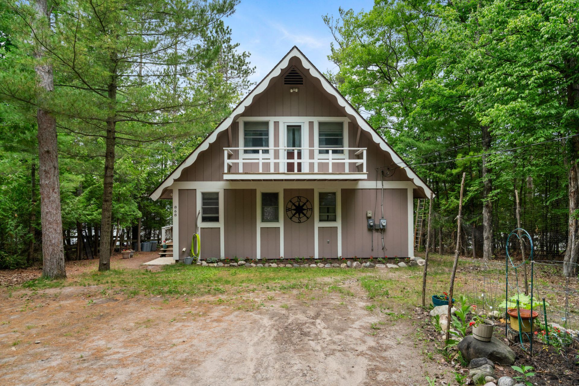 868 Chippewa Beach Road, Indian River, MI 49749 Main Photo