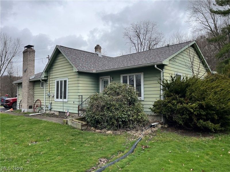 3512 Silliman Street, New Waterford, OH 44445 Photo 3