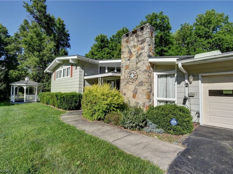 37080 Township Road 68a, Dresden, OH 43821 Photo 4
