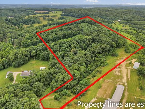 0 MaHarg Road NE, St. Louisville, OH 43701