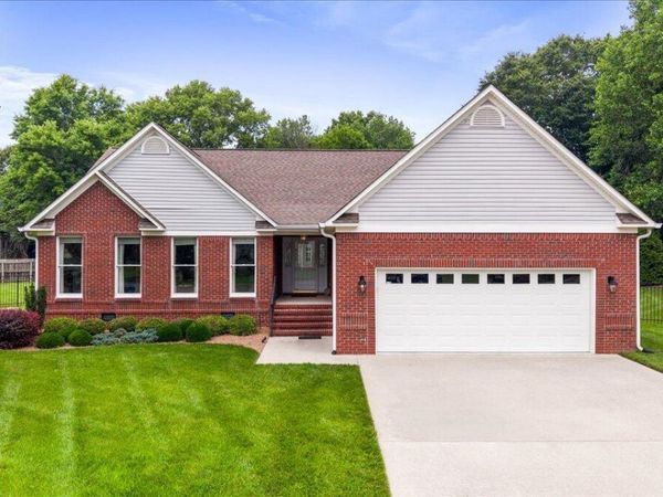 121 Park Creek Drive, Cleveland, TN 37312