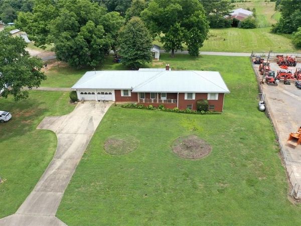 2540 Dahlonega Highway , Cumming, GA 30040