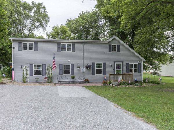 21085 Cabot Avenue, Lakeville, IN 46536