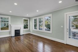 120 S Walker Street  photo 4
