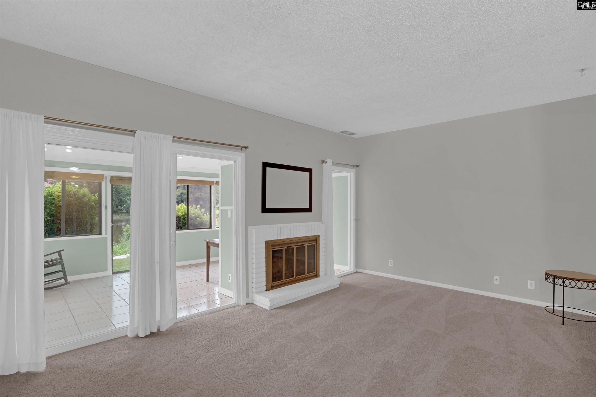 57 Royalgate Drive Photo 13
