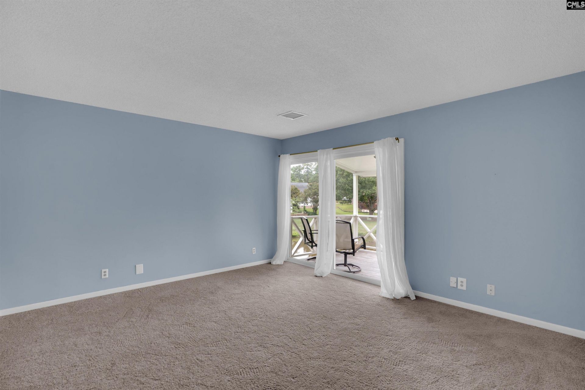 57 Royalgate Drive Photo 21