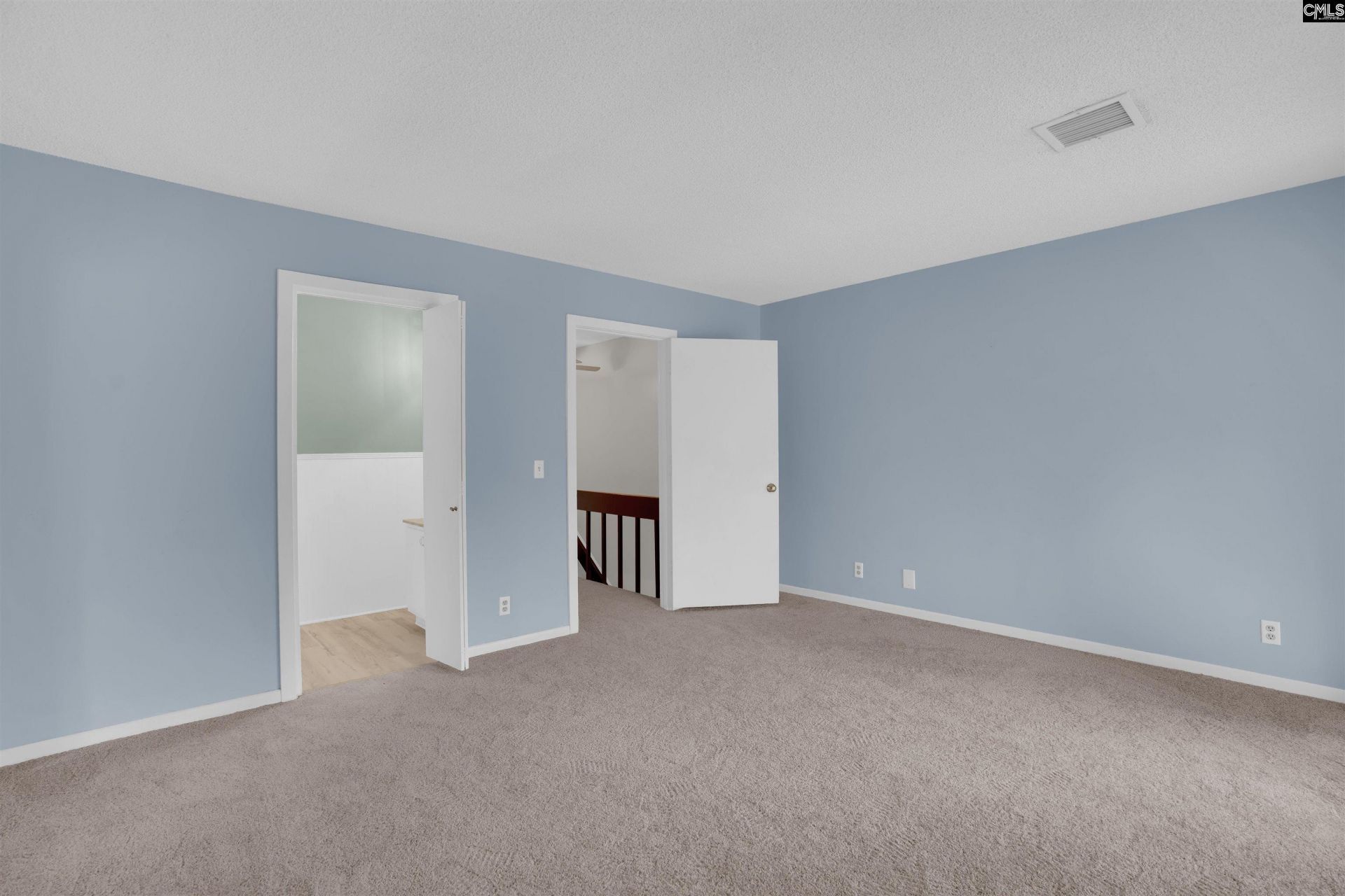 57 Royalgate Drive Photo 23