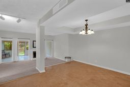 57 Royalgate Drive photo 4