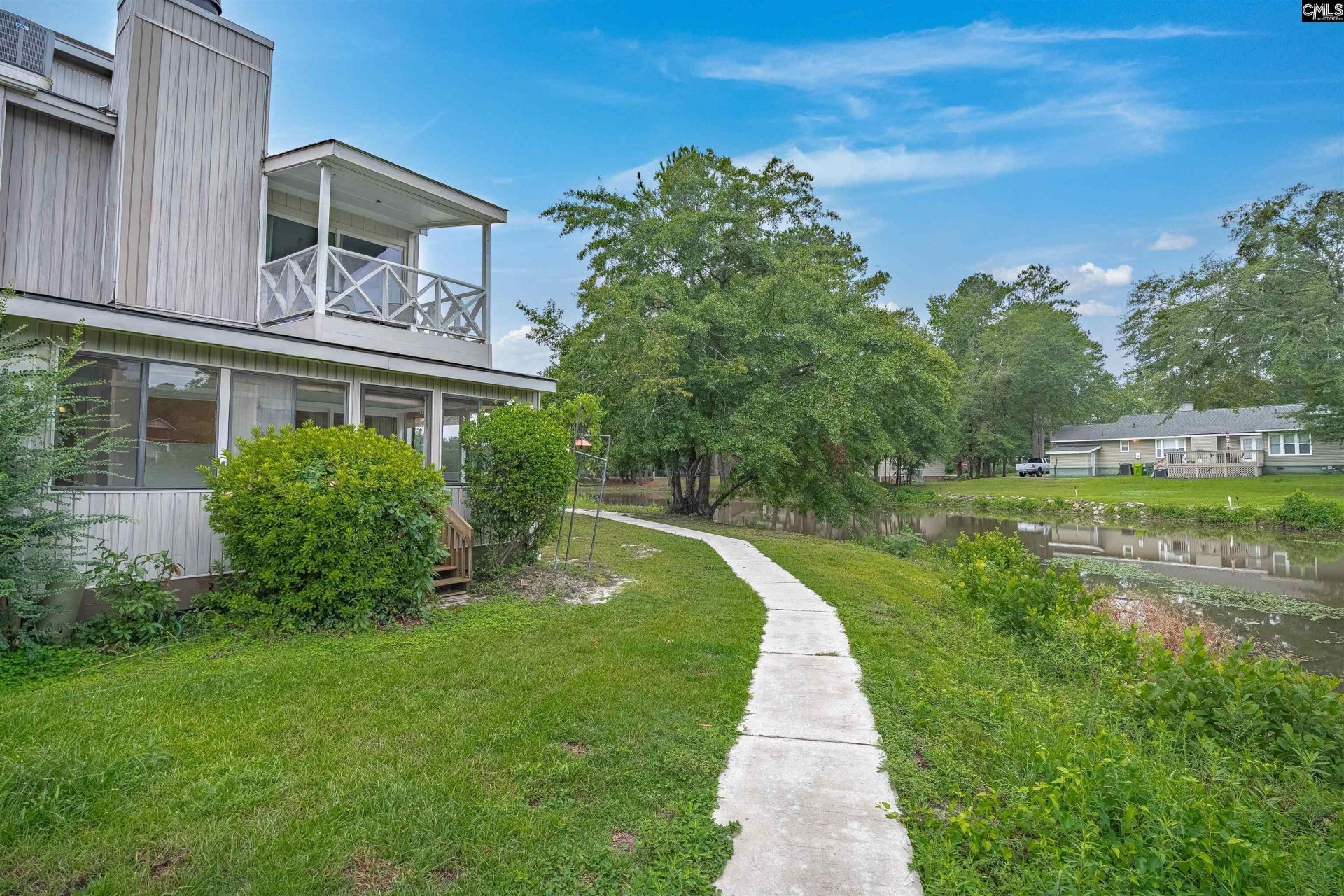 57 Royalgate Drive Photo 42