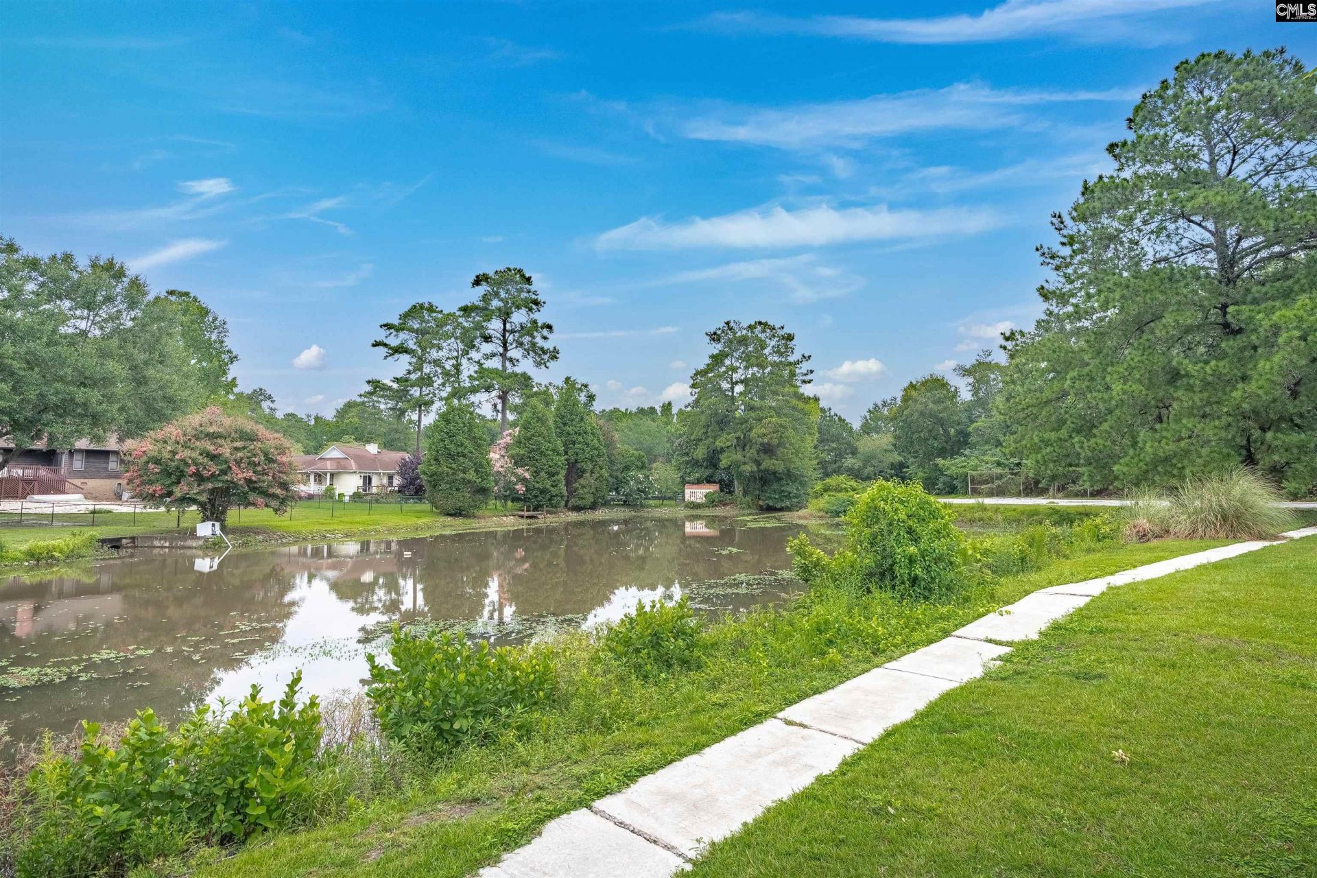 57 Royalgate Drive Photo 44
