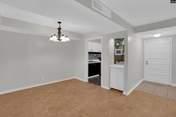 57 Royalgate Drive photo 4