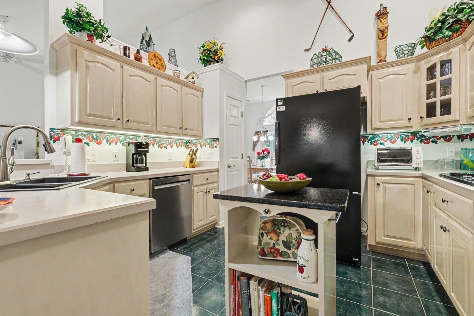 9588 Indigo Creek Blvd. Photo 12