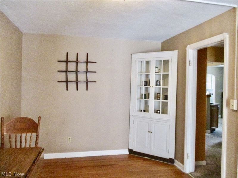 6411 Snow Road, Parma, OH 44129 Photo 9