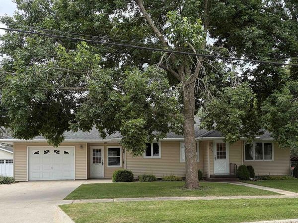 803 S Adams Street, Wellsburg, IA 50680