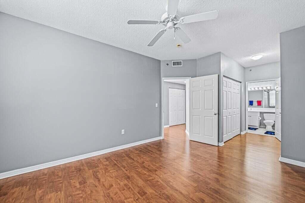 616 Clearwater Park Road, Unit 1112, West Palm Beach, FL 33401 Photo