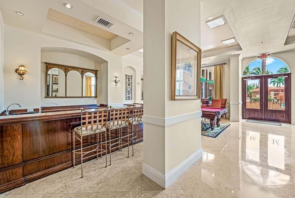 616 Clearwater Park Road, Unit 1112, West Palm Beach, FL 33401 Photo