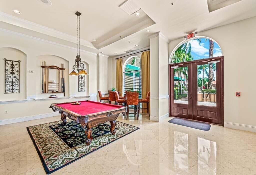 616 Clearwater Park Road, Unit 1112, West Palm Beach, FL 33401 Photo