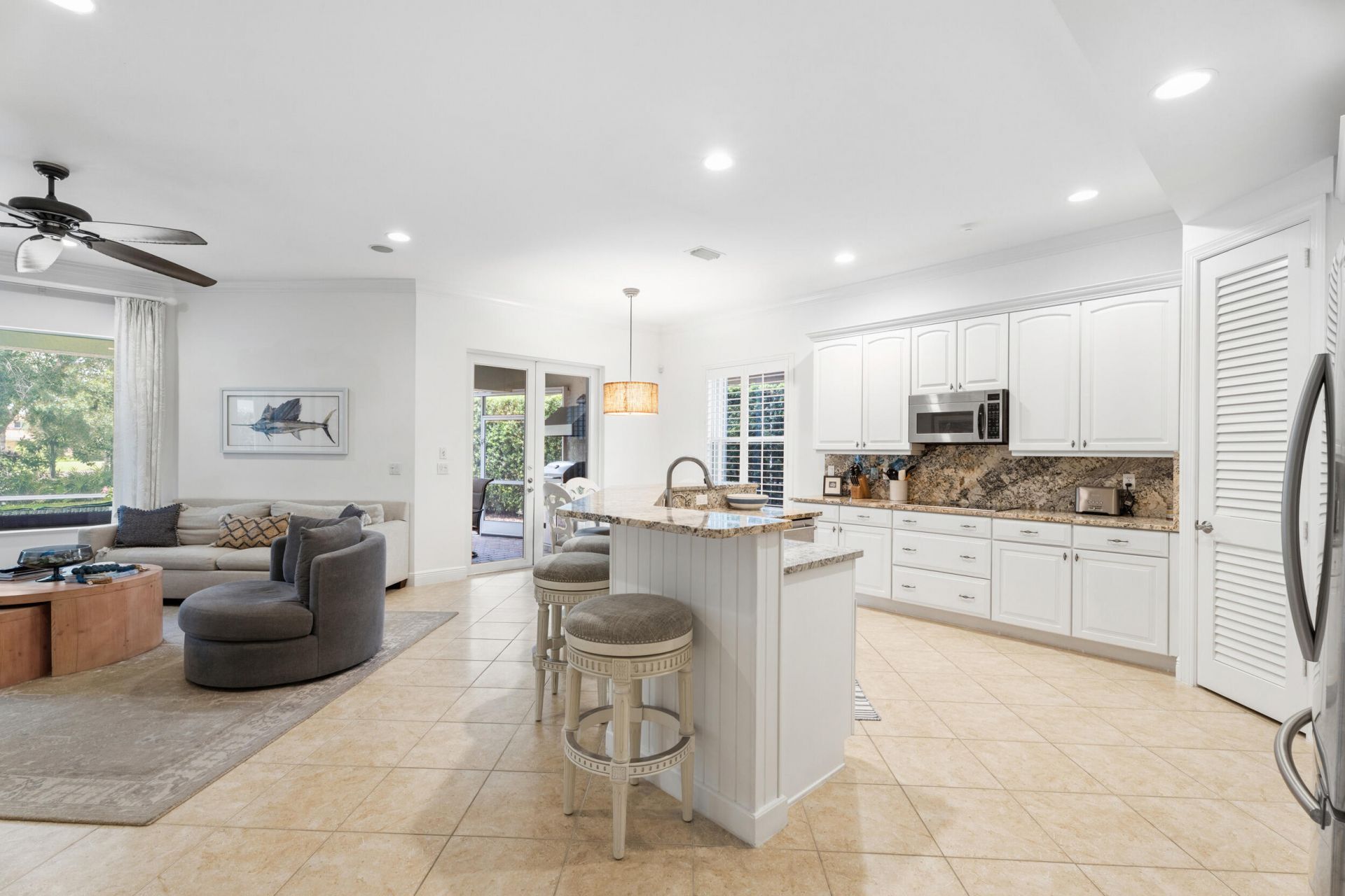 910 SW Palm Cove Drive, Palm City, FL 34990 Photo
