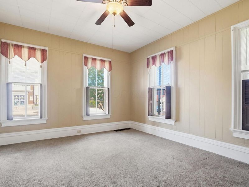 121 N Main Street , Baltimore, OH 43105 Photo 10